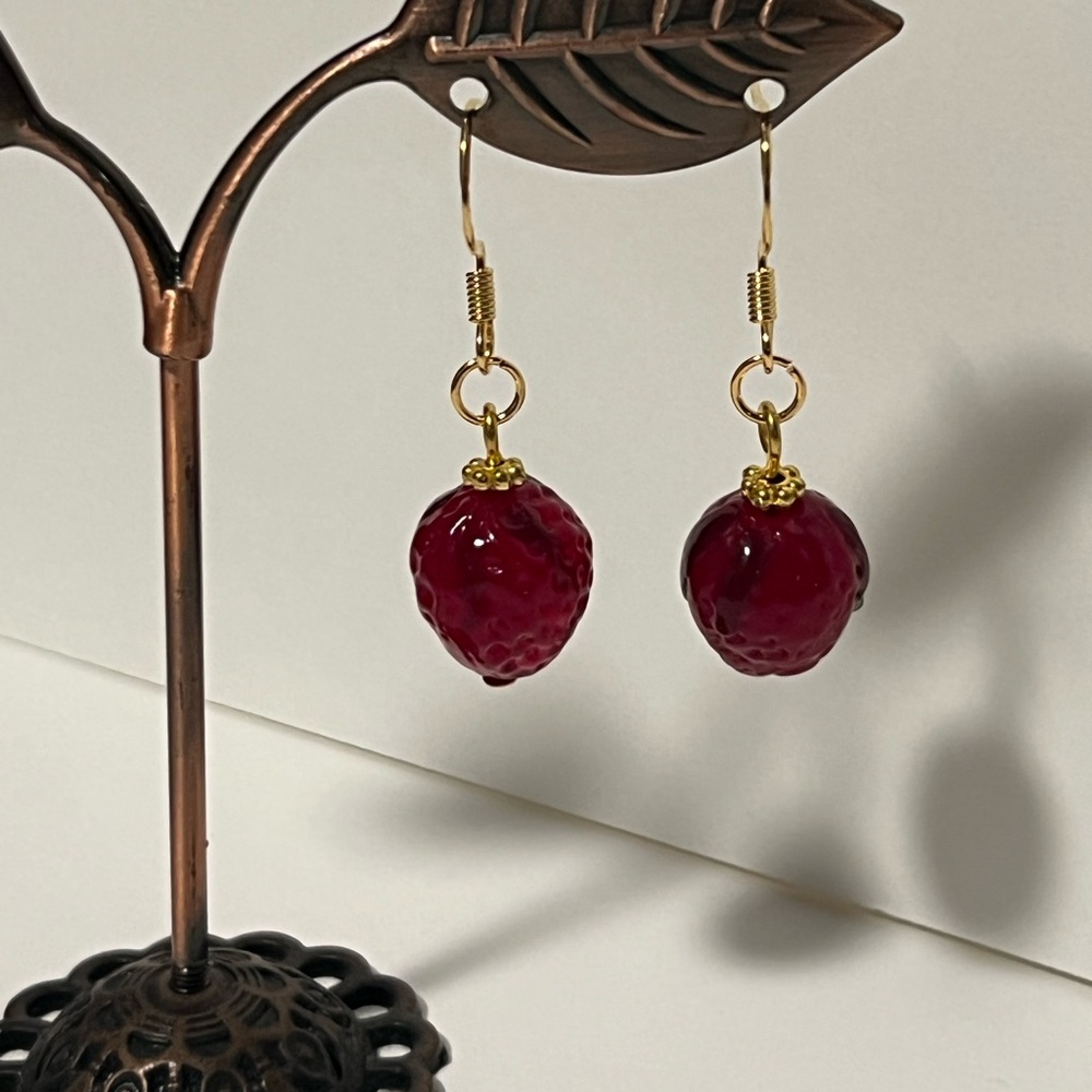 Elegant strawberry and Gold plated Earrings
